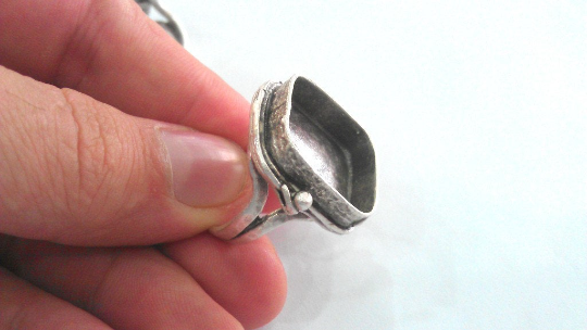 Square Ring Blank Setting Base Bezel Cabochon Antique Silver Plated Brass G12638