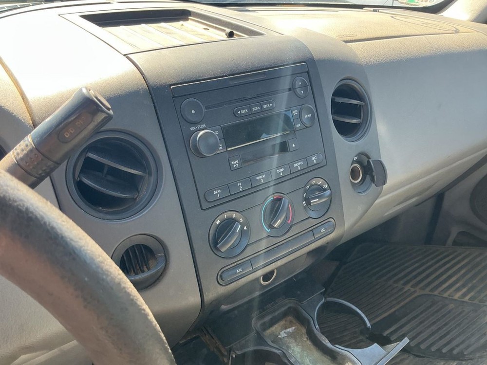 F150 2006 Glove Box 4991472