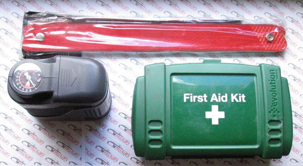 Emergency Kit: First Aid Kit, Triangle, Tyre Pump