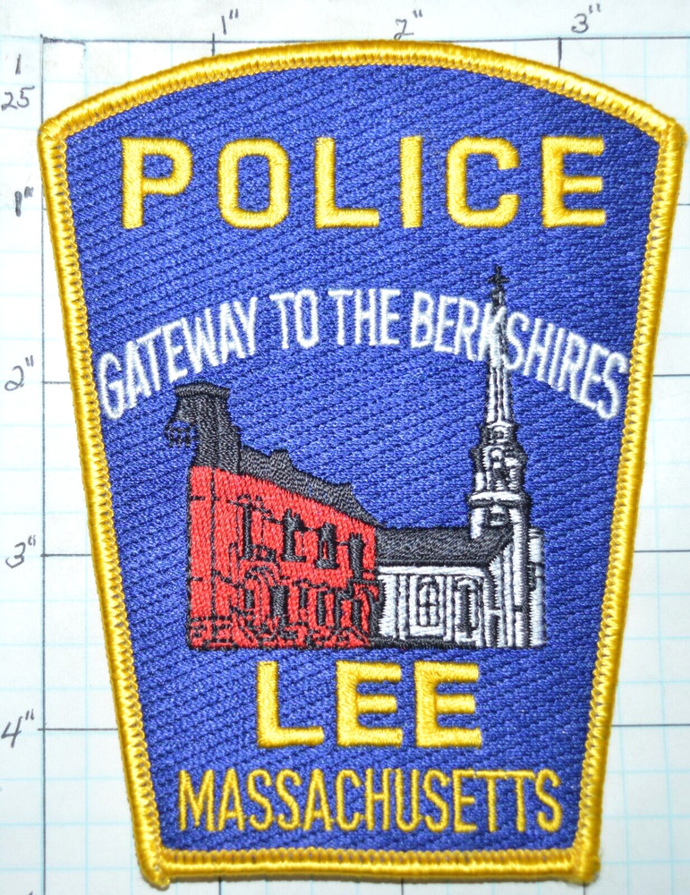 MASSACHUSETTS, LEE POLICE DEPT PATCH