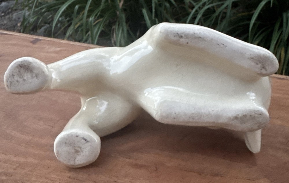 Vintage Pig Planter With Bumblebee