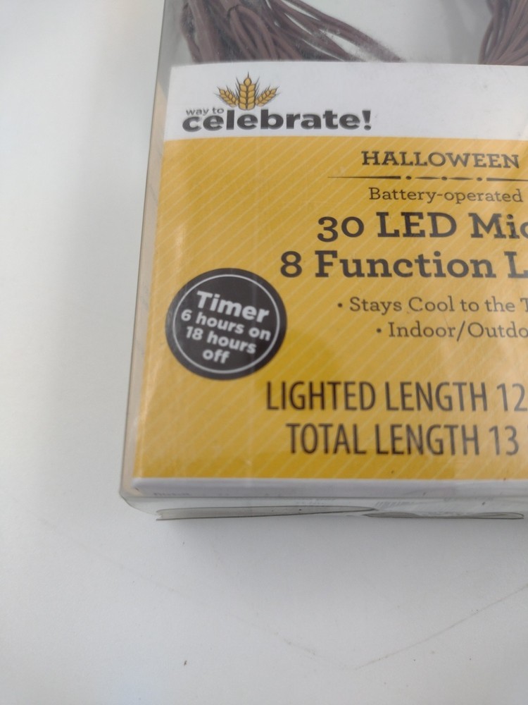Celebrate Halloween 30 LED Micro 8 Function Lights Battery Operated 12 Ft NEW