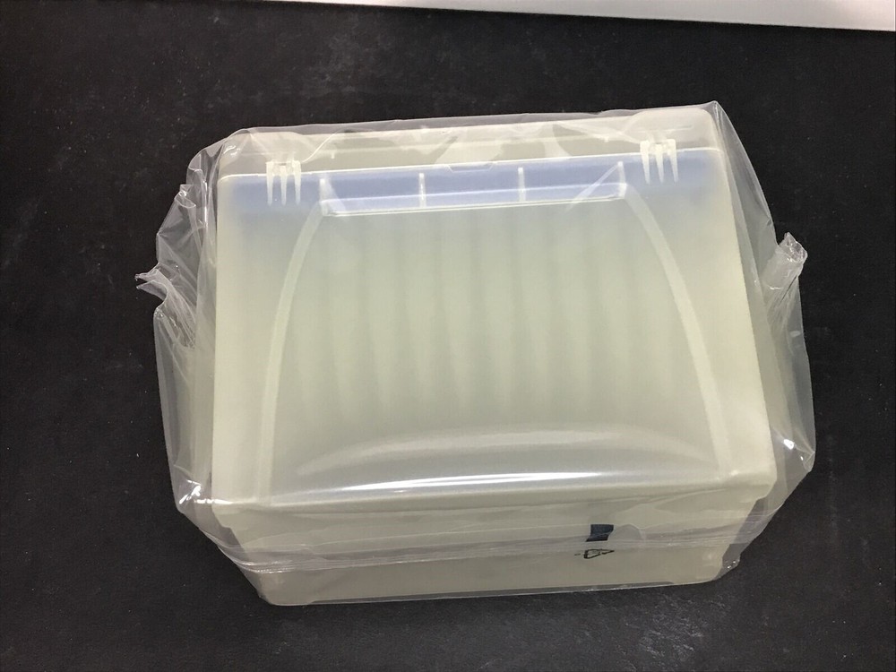 Sartorius Pipette Tips 1000 ul Optifit Sterile 20 Racks with 96 Tips Each