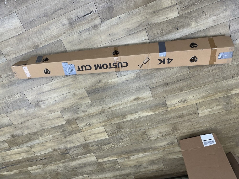 Zero Edge 72" Motorized Projector Screen - SI-72 - 4:3 Aspect Ratio