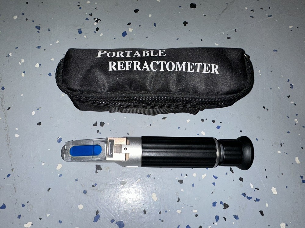 Laxco Portable Refractometer