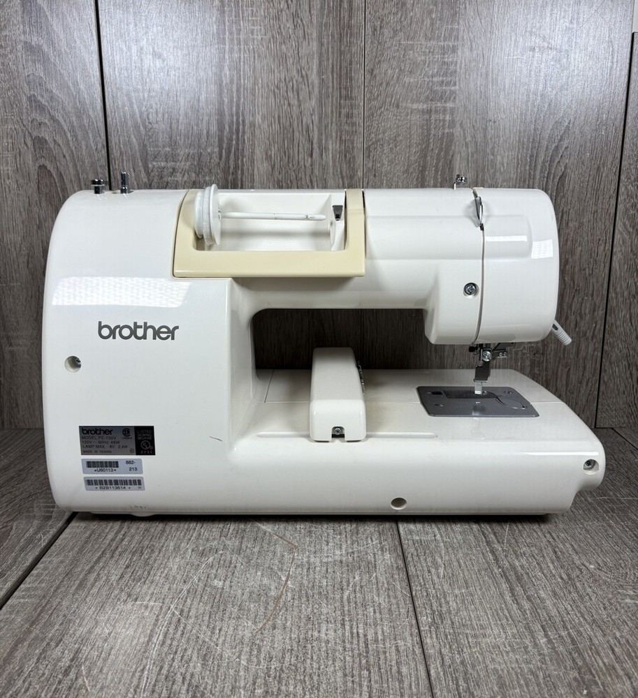 Brother PE-150 Computerized Embroidery Machine TESTED - With Pedal!