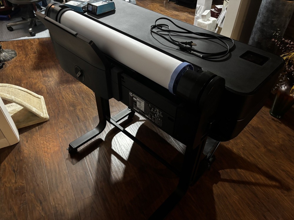 Hewlett Packard Design Jet T630 Plotter