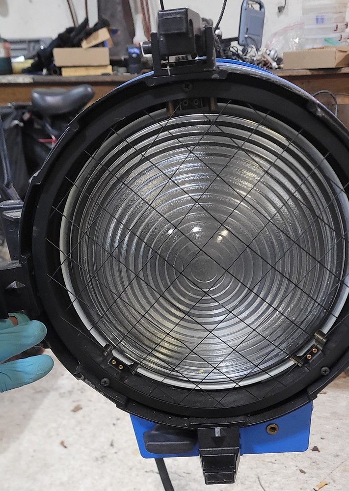 ARRI STUDIO 2000 Tungsten 10'' LENS 1989