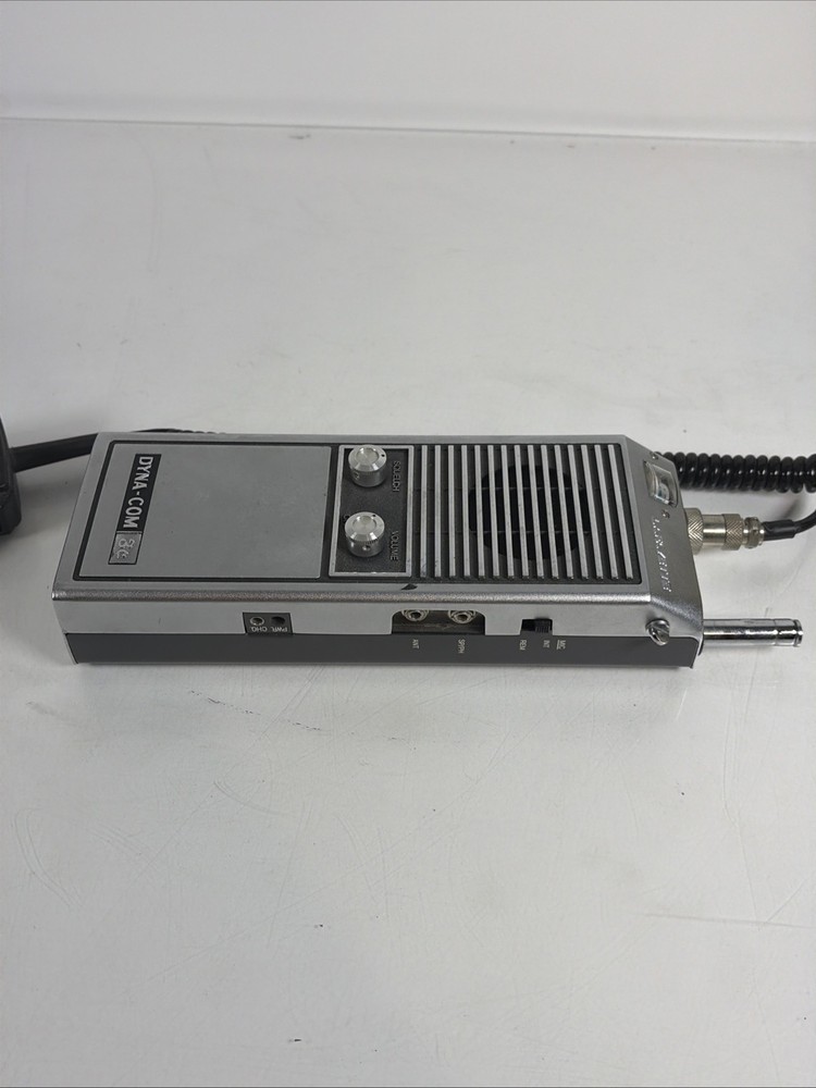 Lafayette Dyna-com 3C Handheld Radio With Microphone