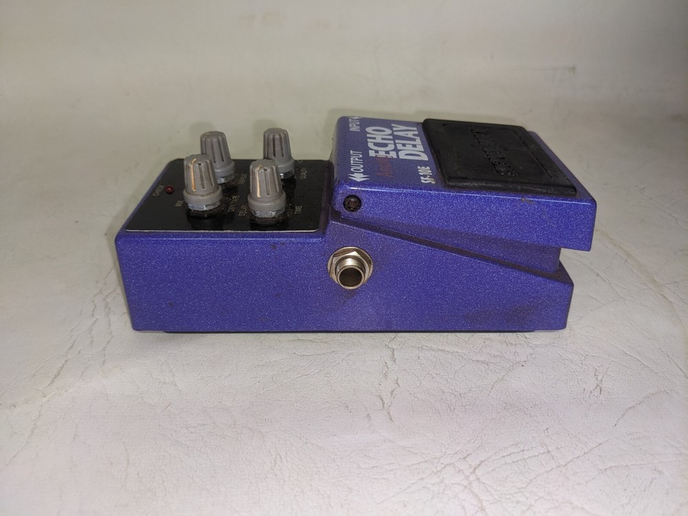 SIGNAL FLEX SF 10E Analog ECHO DELAY (153)