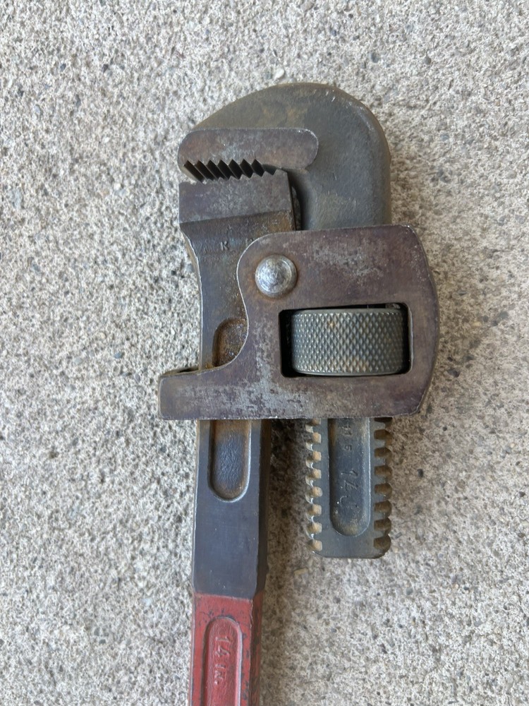 814 PROTO 14” Pipe Wrench - WORKING