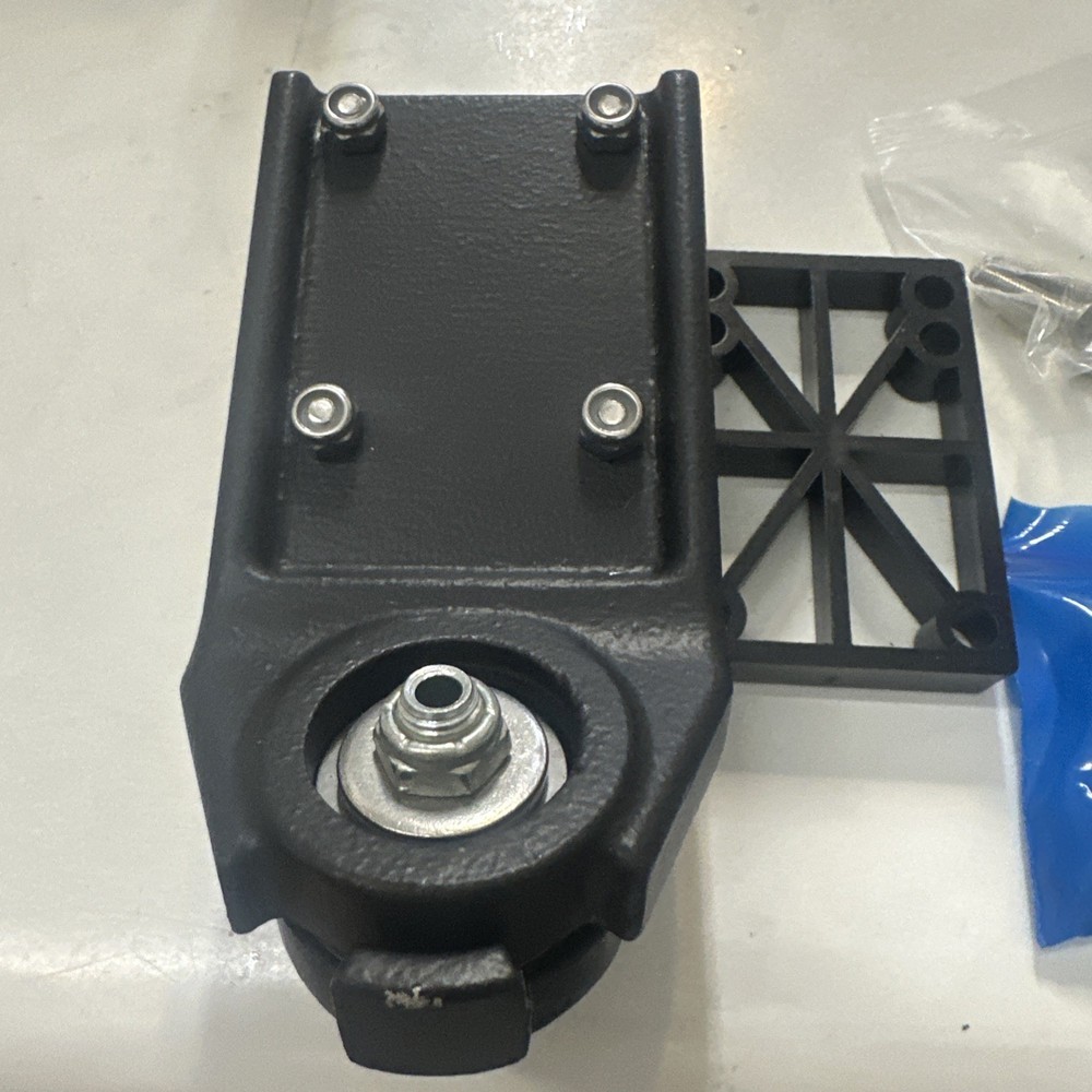 WATERBORNE SKATEBOARD SURF ADAPTER