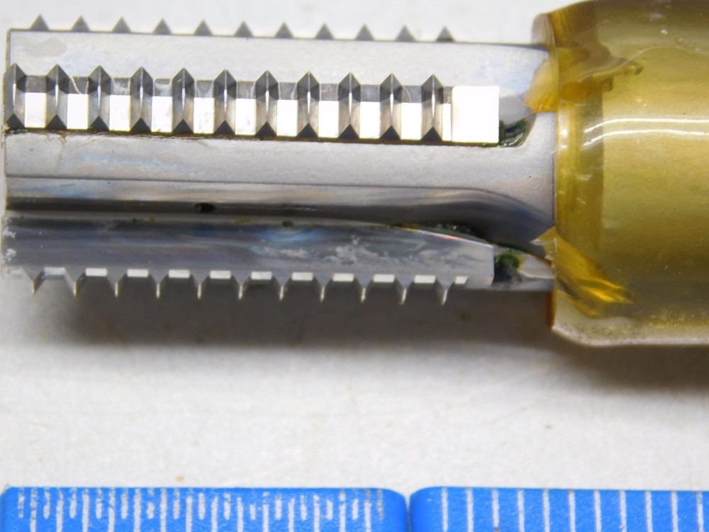 SCT TM750-20 COOLANT THROUGH THREAD MILL