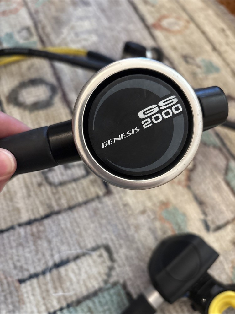 Mares Mission Guardian Computer Console, Decor And Genesis GS2000 Scuba