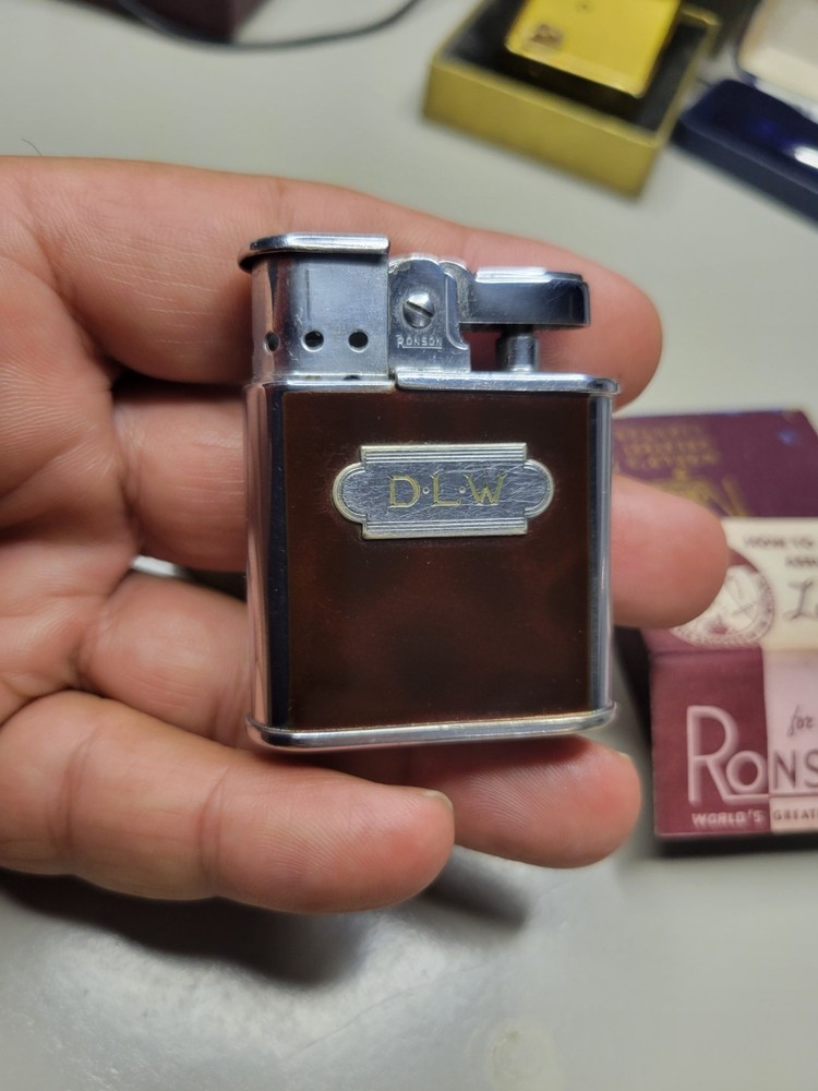 Vintage 1941's Ronson Whirlwind Lighter Brown Original Box (WORKING)