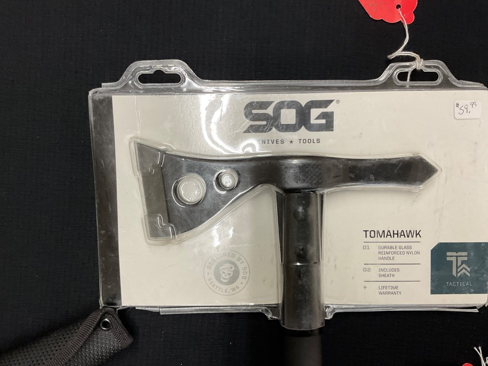 SOG Tactical Tomahawk black