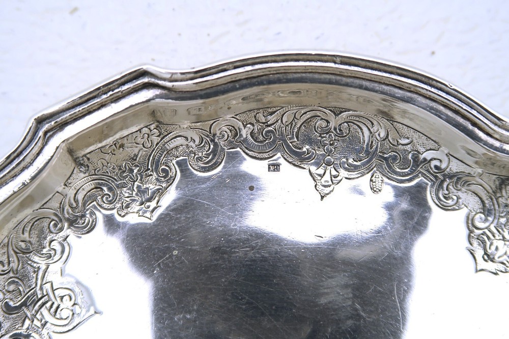 2 Augsburg Solid Silver Dish / Raised Kettle Trivet Tray Hallmarked GV C 1730