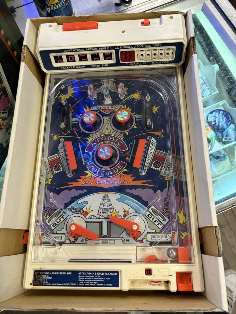 Vintage Atomic Arcade Pinball Machine TOMY