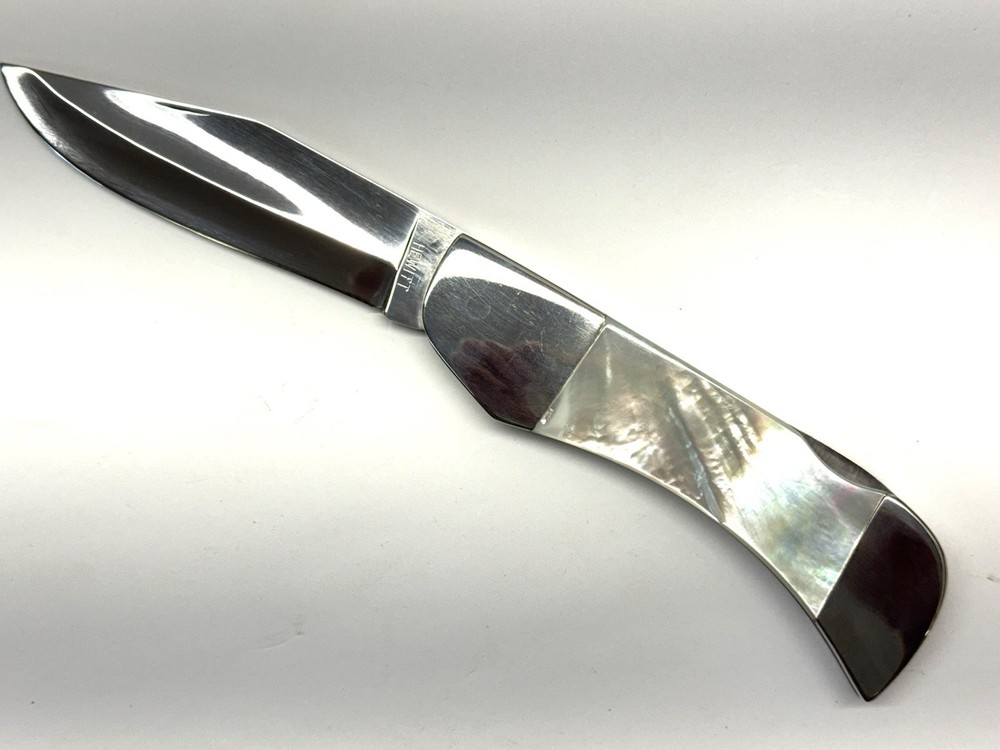 Custom Made Knife HEWITT Folder w Pearl #129