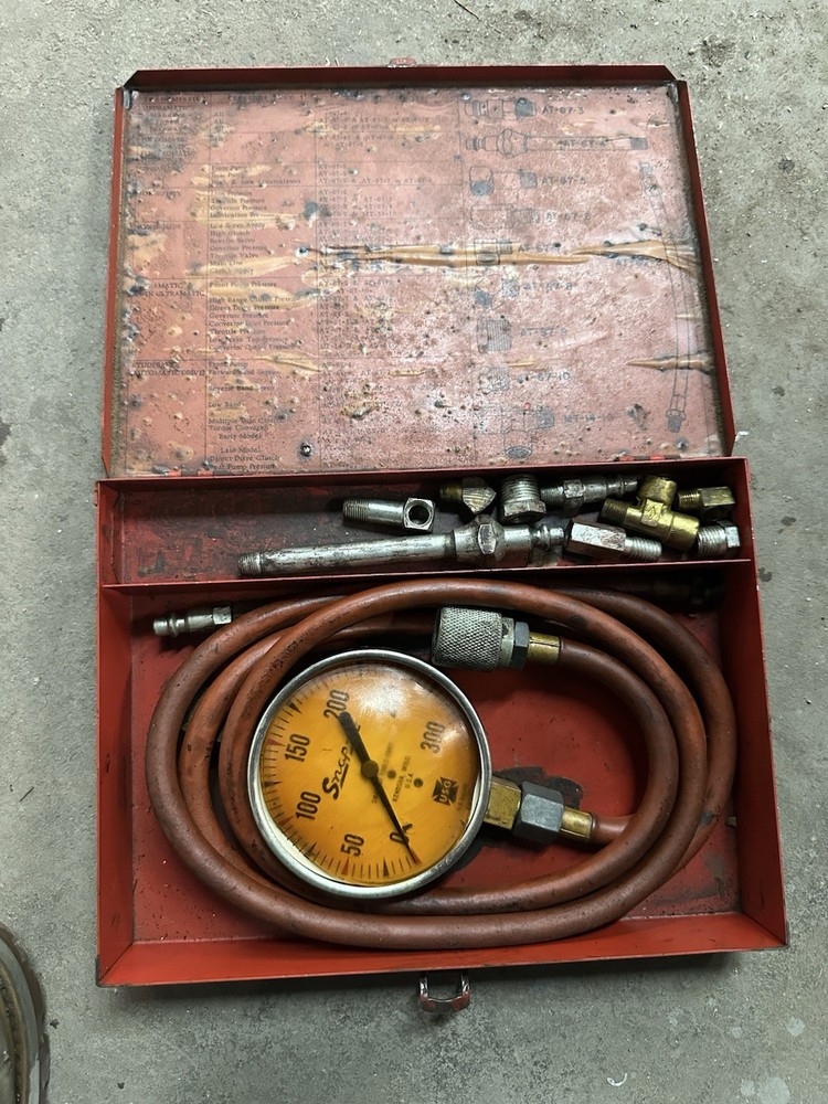 Vintage Snap On Compression Tester