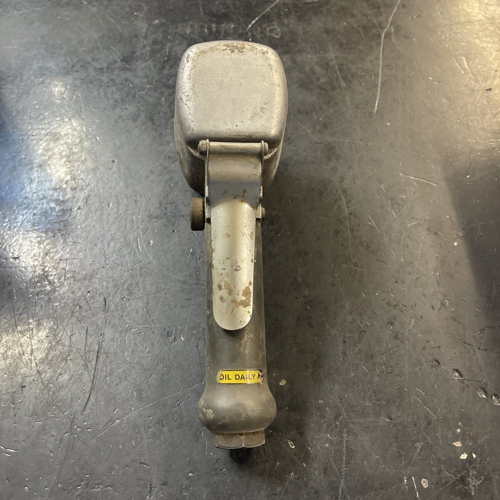 Central Pneumatic 6" Dual Action Air Sander