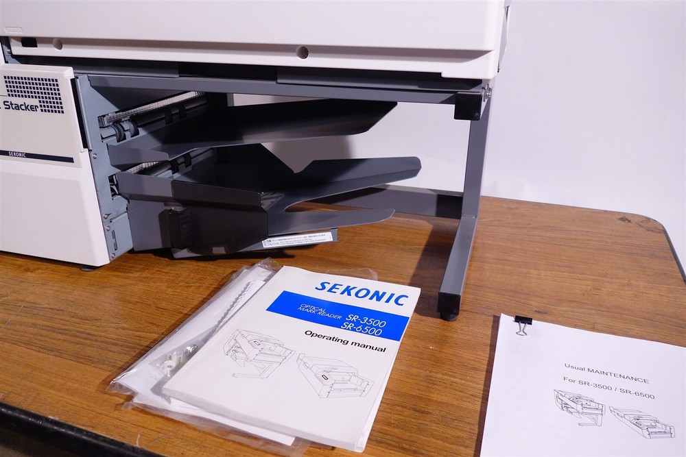 Sekonic SR-3500 OMR Optical Mark Reader + Stacker / Excellent