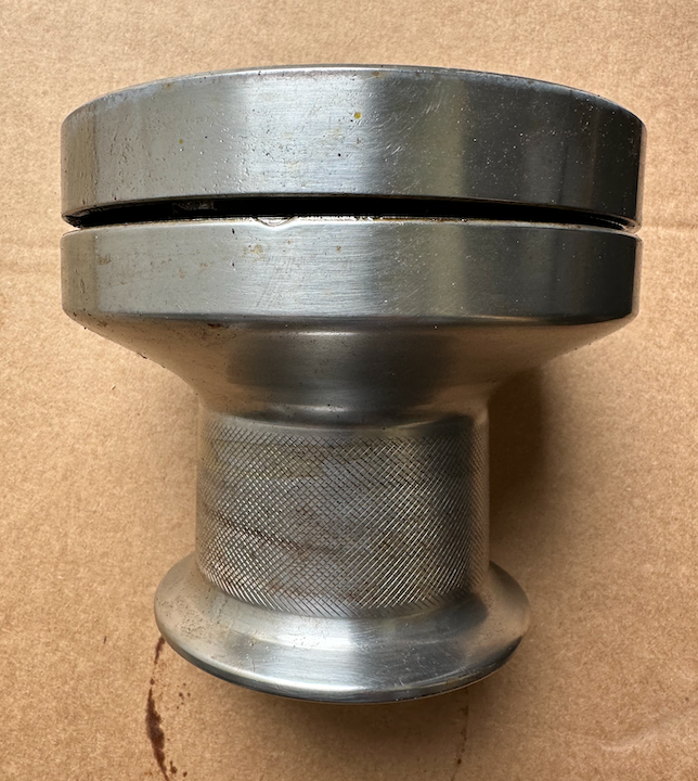 Cheoy Lee #21, 25 Winches