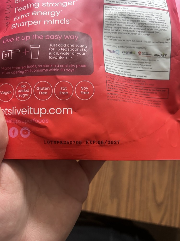 live it up super Beet powde