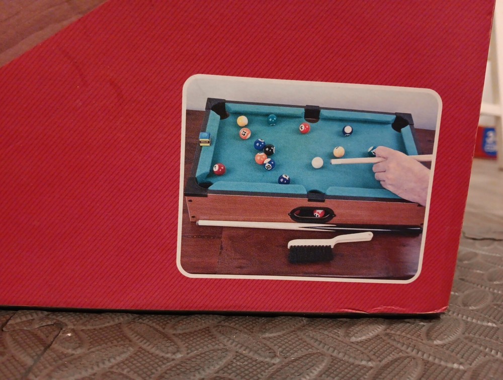 Totes Tabletop Pool Table. NIB 2 Player Game.