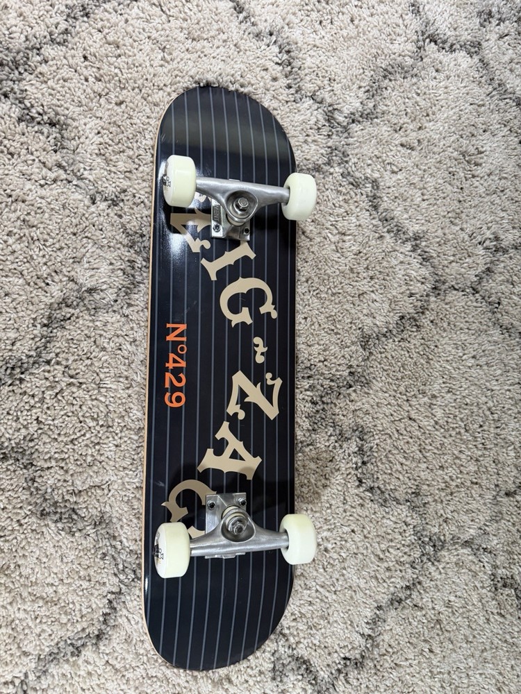 Element Zig-Zag N°429 Complete Skateboard w/ Element Trucks & Bones Wheels