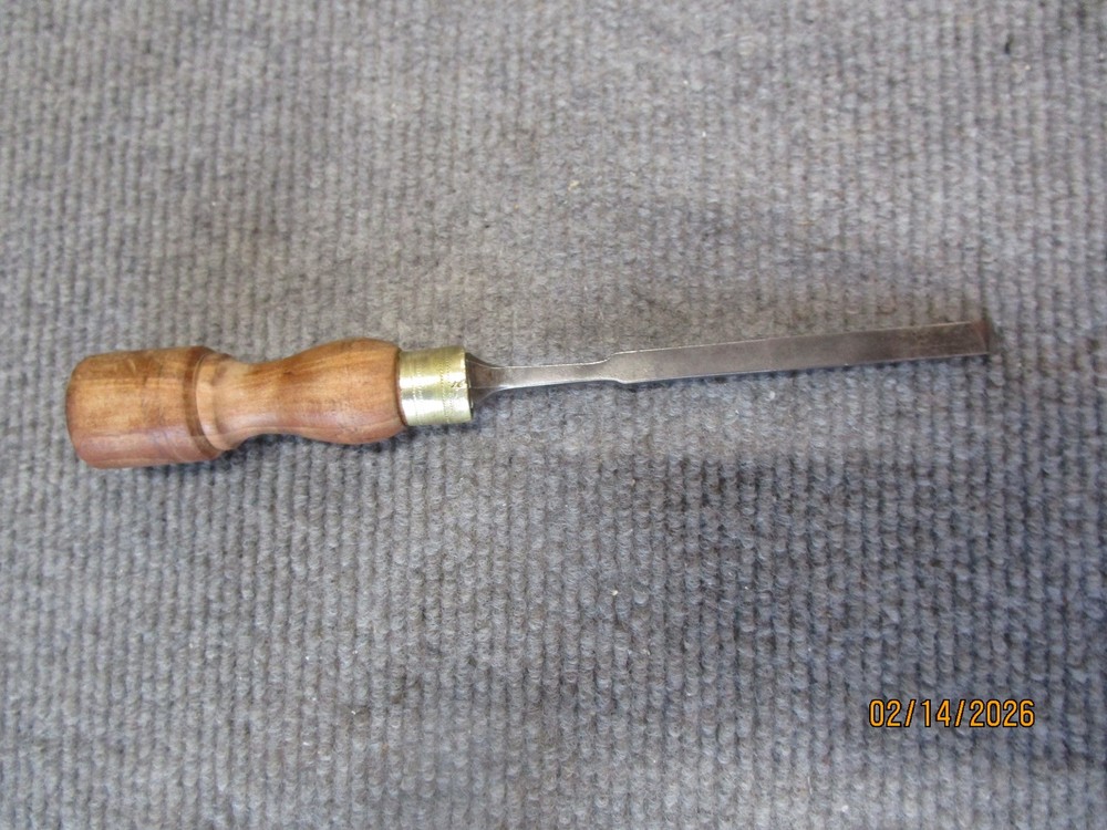 Vintage White 1/4" Wood Chisel