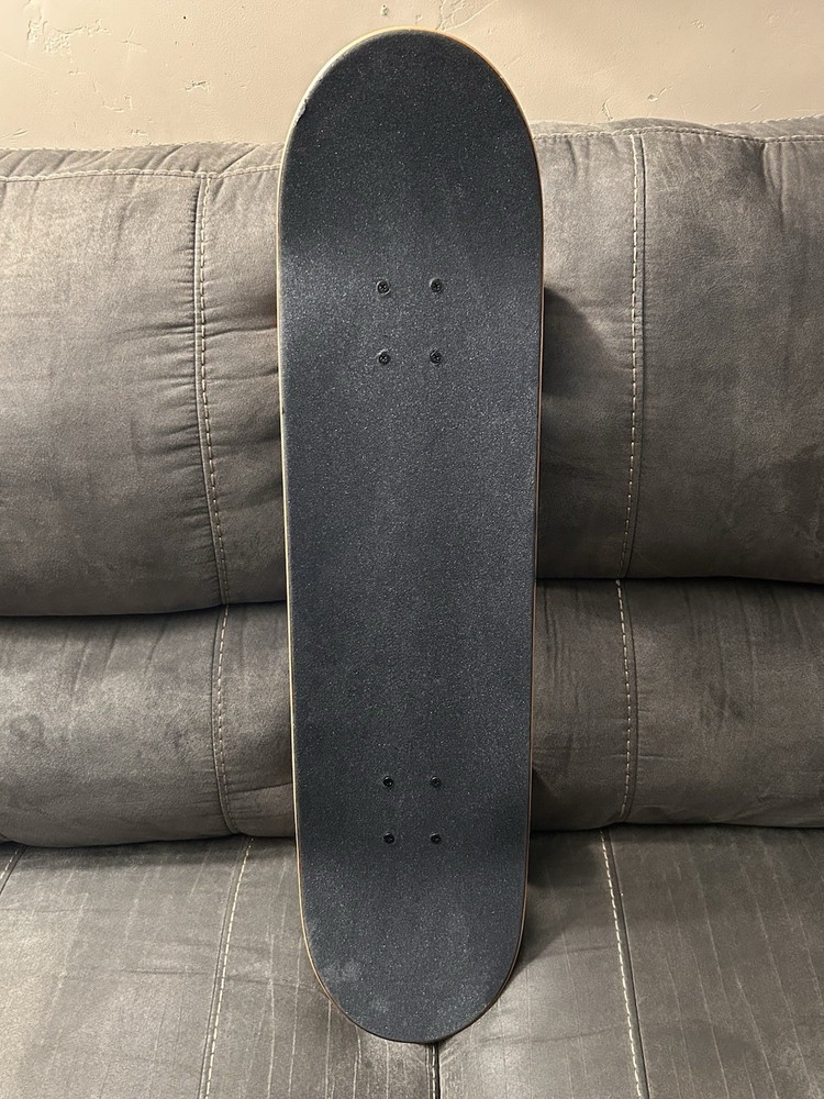 MAGENTA VISUAL TRAVELING COLLAB (8.5) Skateboard