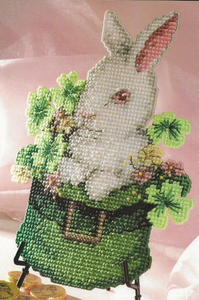 EVERYTHING'S COMING UP CLOVER BUNNY IN HAT PLASTIC CANVAS PATTERN INSTRUCTIONS