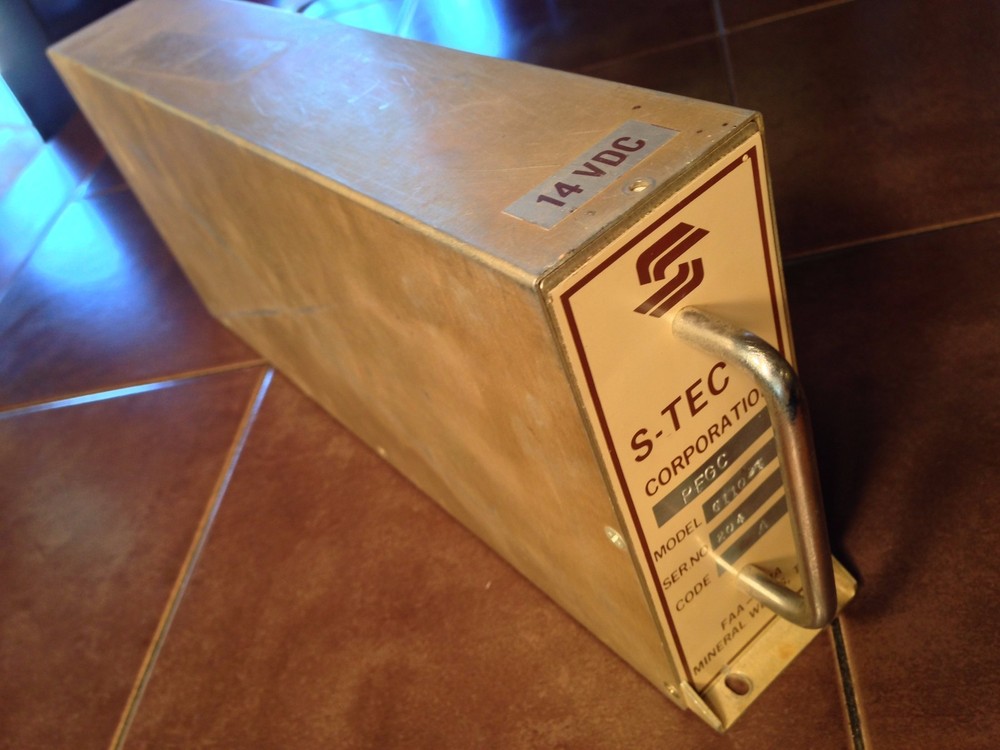 S-TEC Autopilot Pitch Computer, 14volt, PFGC, 0110