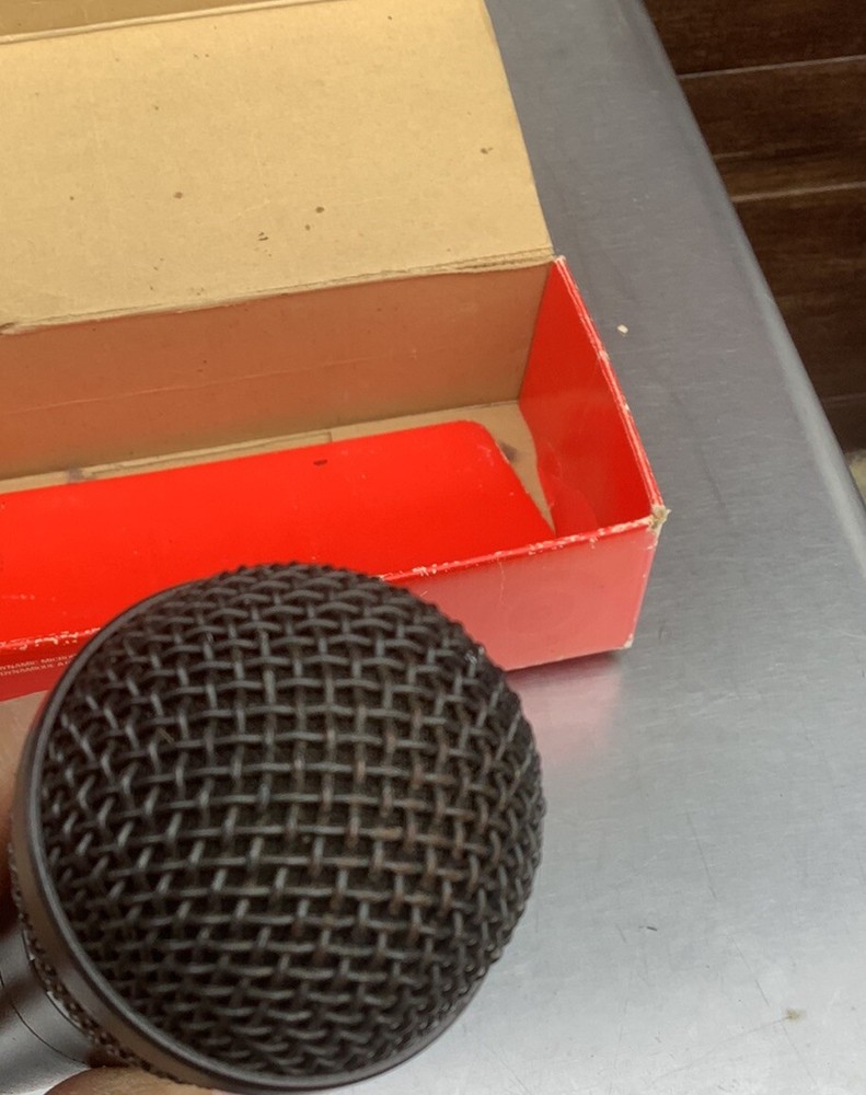 VINTAGE AUDIO TECHNICA AT 818 MICROPHONE