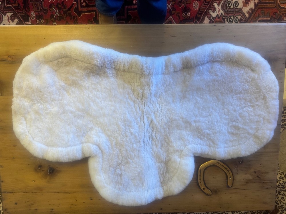 Equine Comfort Sheepskin Hunter Pad
