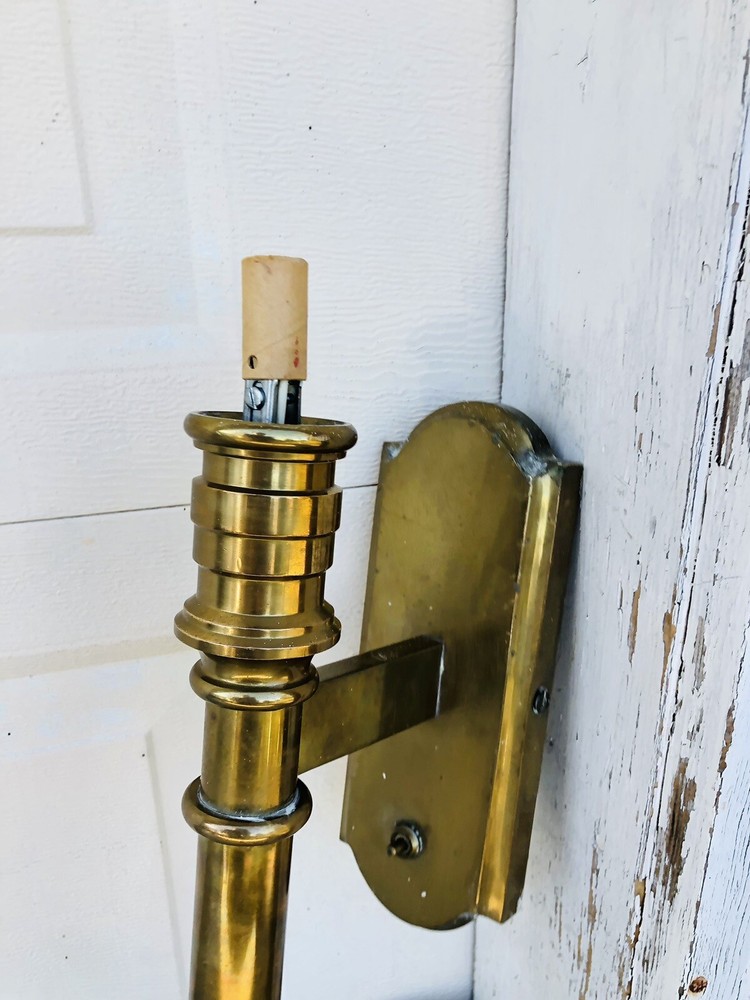 Vintage CHAPMAN Brass Lamp Wall Sconce