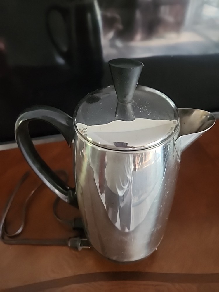 Vintage Farberware Superfast 138B Automatic 8 Cup Percolator Coffee Pot Works