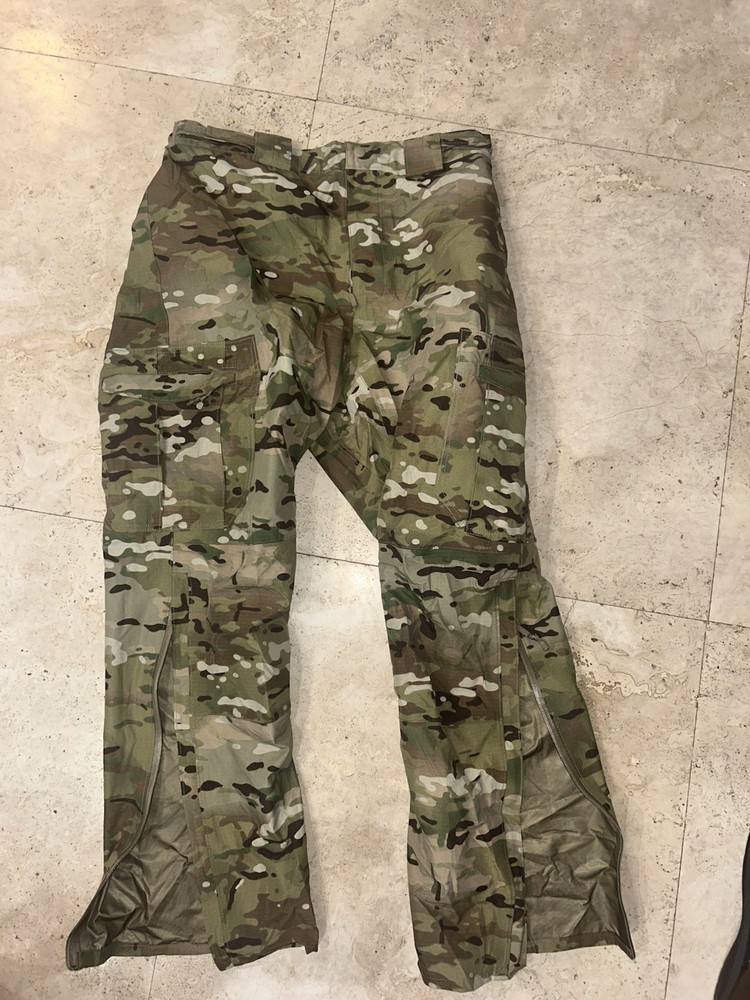 WILD THINGS HARD SHELL PANTS FR OCP MULTICAM GORTEX PYRAD MEDIUM WET WEATHER