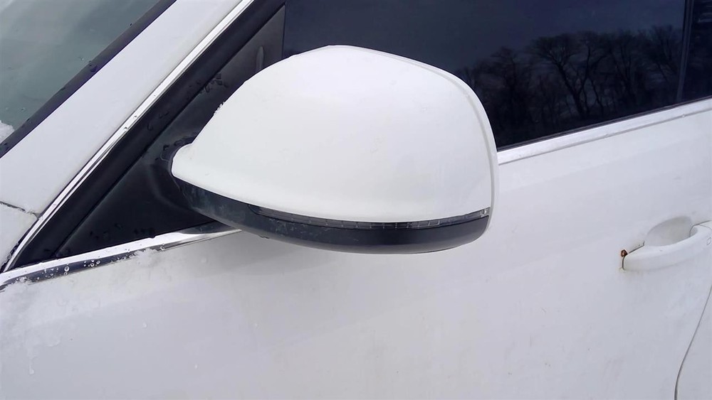 Used Headrest fits: 2010 Audi Q5 Grade A