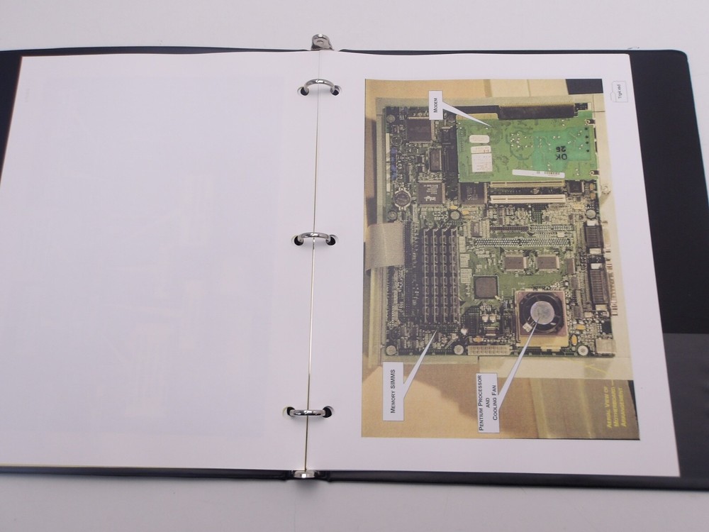 PlayNet Web: Training Manual - Nolan Bushnell Company- NOS