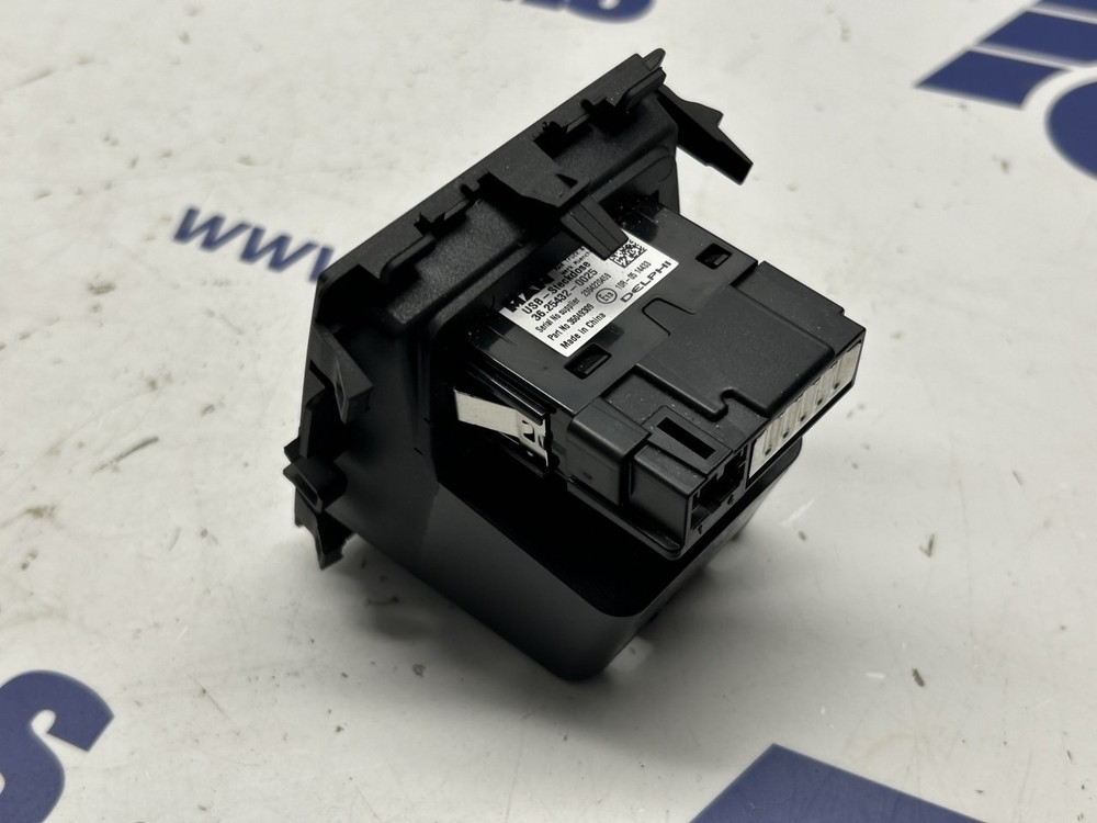 MAN charging USB socket 81617100193, 36254320025