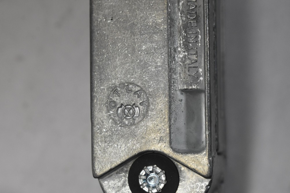 Silver Adjustable Concealed Door Hinge Otlay Door Stainless Steel Hinge Only