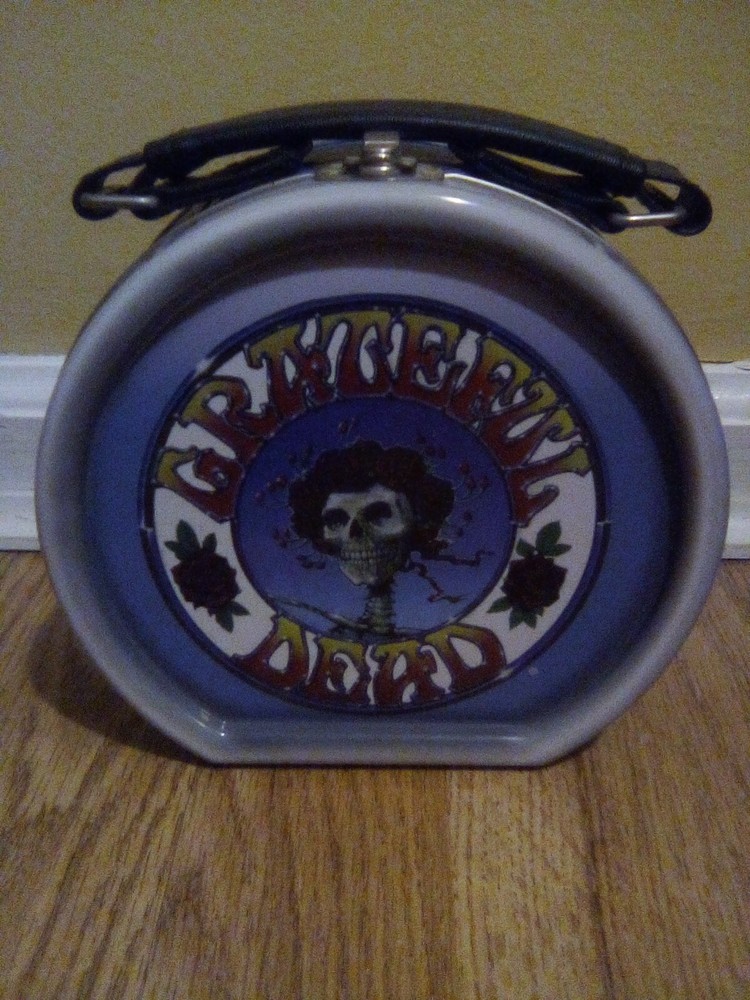 Grateful Dead Skeleton Tin Drum Lunch case 2000 Excellent Condition