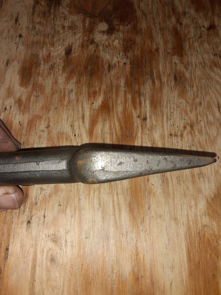 Pengo 211 Auger Tooth