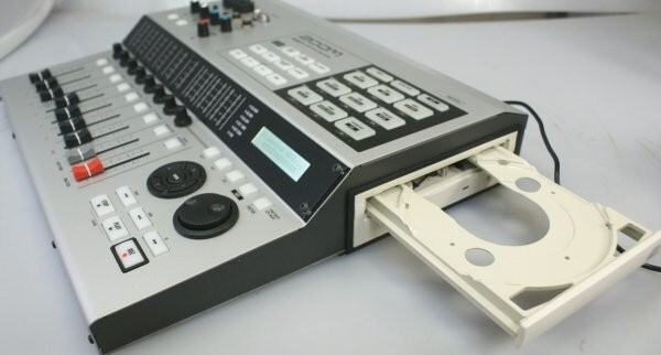 Zoom HD8 Analog MTR Hard Disc Recording