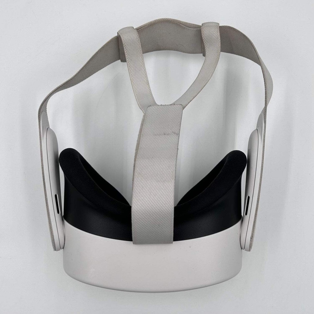 Meta Quest 3S 128GB VR System P97