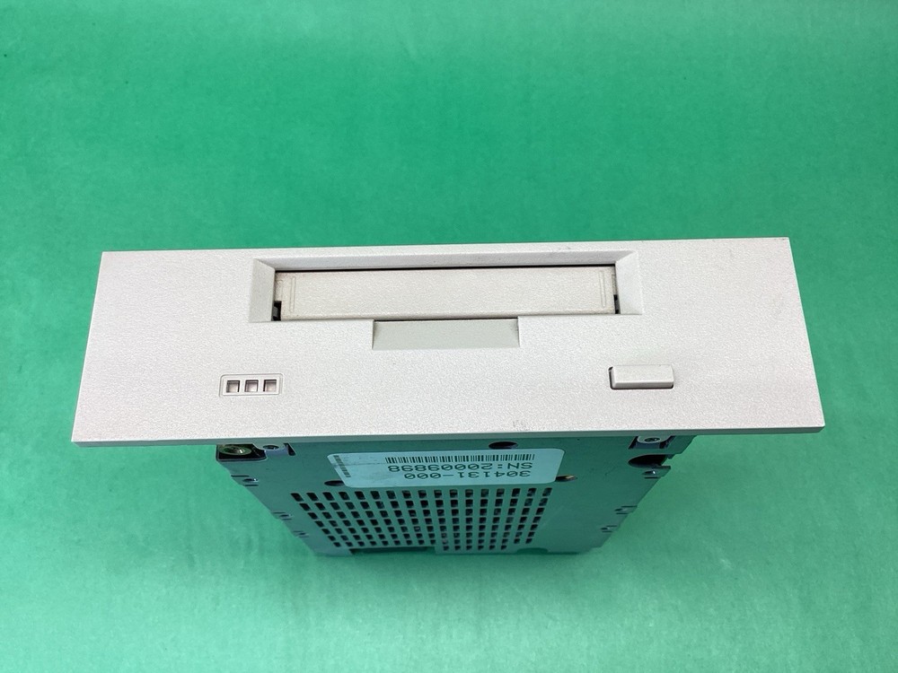 Exabyte EXB-4200B Internal Beige Tape Backup Data Drive - UNTESTED