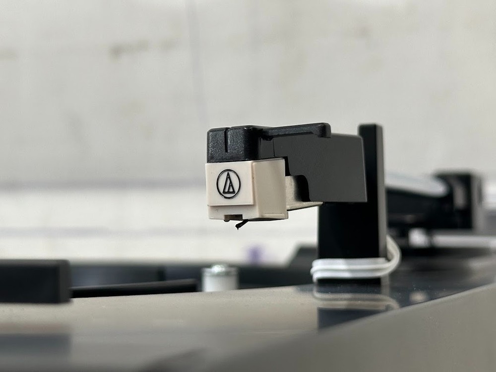 Audio-Technica AT-LP60XBT Turntable - Black