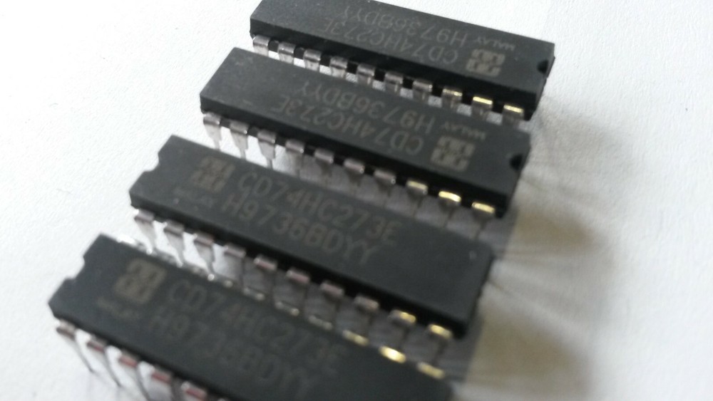 4x IC MODULE 74HC273 20716-182